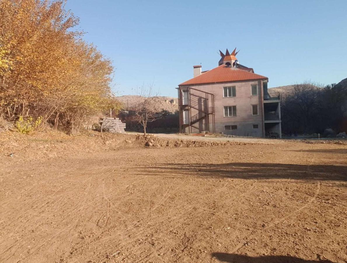 Areni Lodge Exterior photo